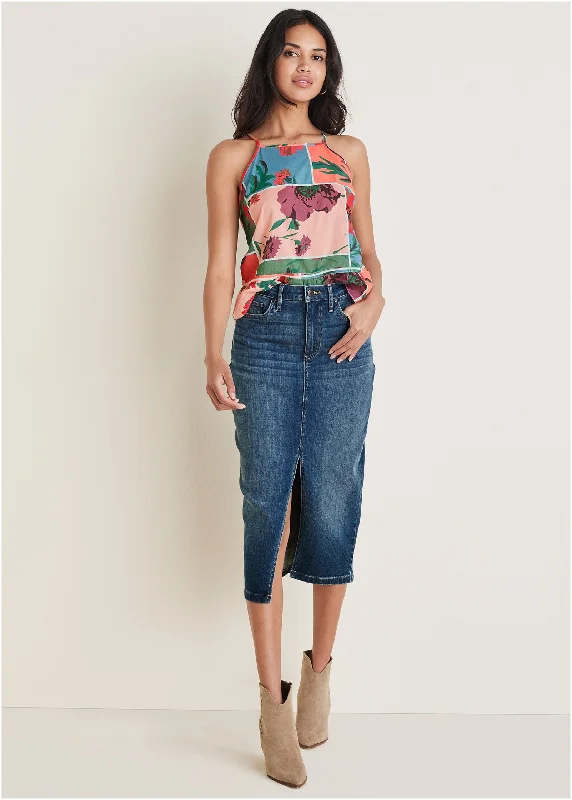 Cropped Women Sweater to Pair with High - Waisted BottomsDenim Midi Skirt - Medium Wash