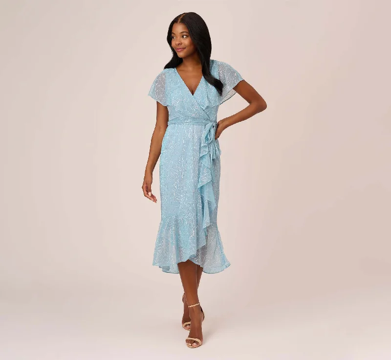 Mermaid - Style Women Dress with a Fitted Silhouette for Special OccasionsFloral Metallic Stencil Midi-Length Mermaid Dress With Capelet In Light Blue