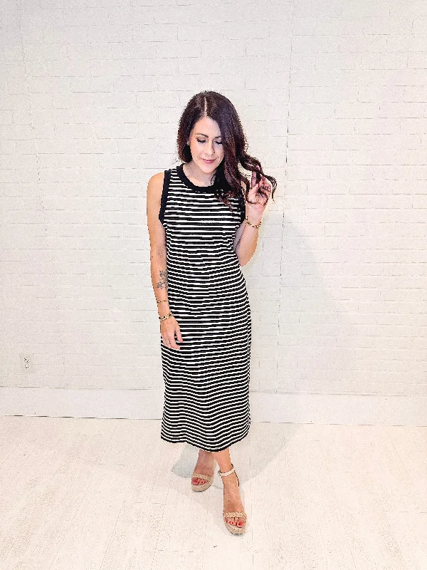 Sheath Women Dress with a Tailored Fit for a Professional LookBelieve in Miracles Striped Midi Dress