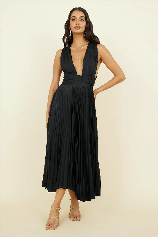 Mermaid - Style Women Dress with a Fitted Silhouette for Special OccasionsFlorentina Maxi Dress Black