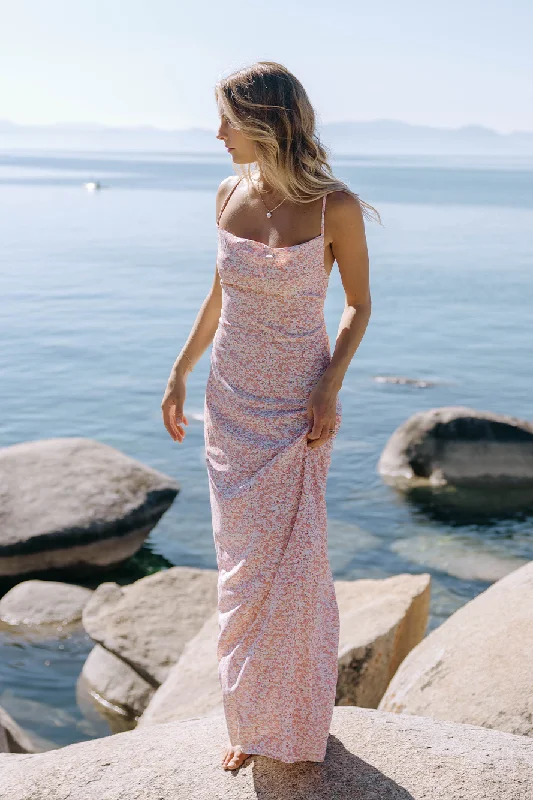 Backless Women Dress for a Sexy and Alluring Look at Evening EventsIn The Air Maxi Dress Pink