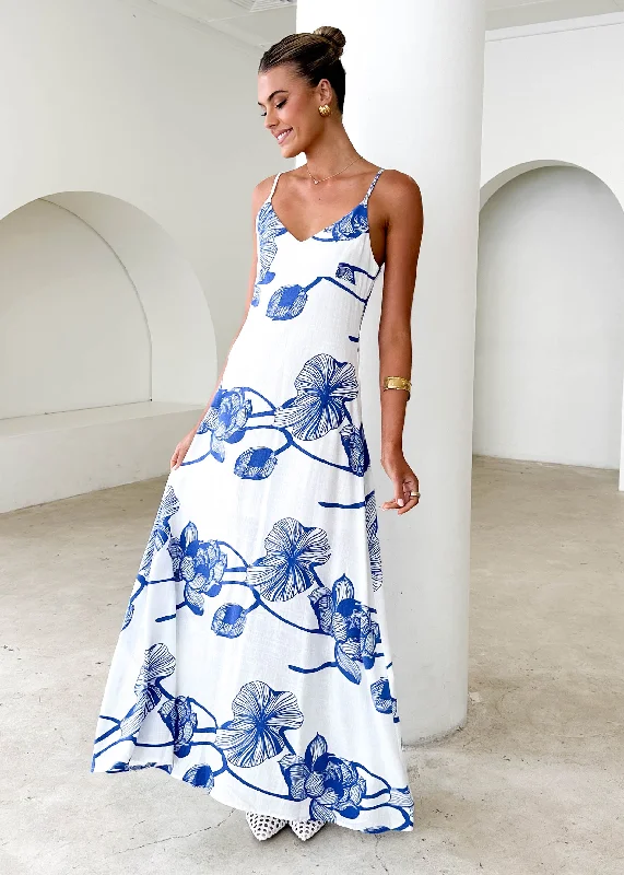 Ruffled Women Dress with Multiple Layers for a Playful and Girly StyleMackenzie Maxi Dress - Blue Flowers