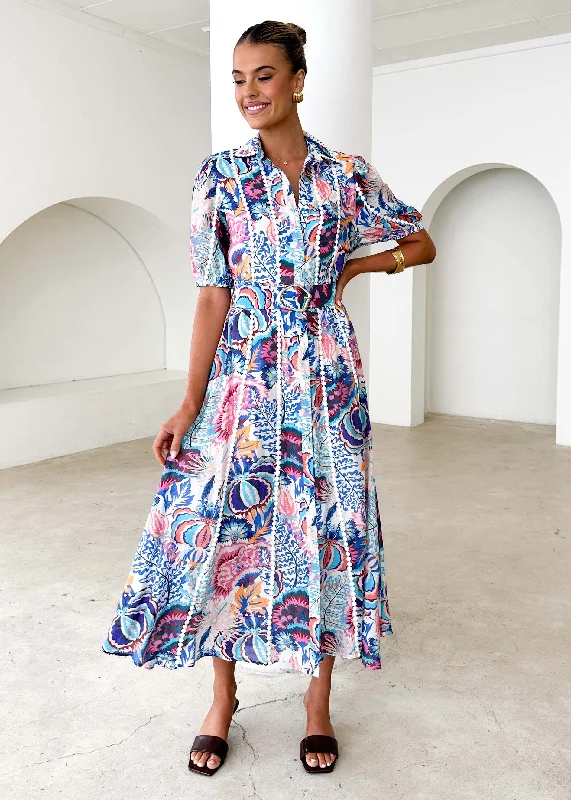 Printed Abstract Women Dress for a Modern and Artistic AppealMannia Maxi Dress - Blue Peacock