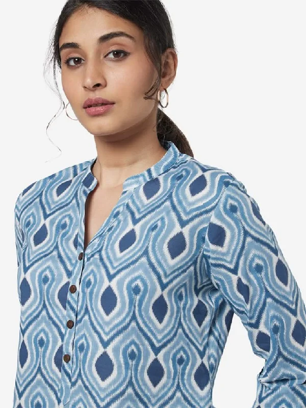 Utsa Indigo Ethnic Print Straight Kurta