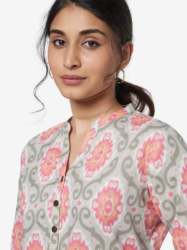 Utsa Pink Ikat Print Straight Kurta